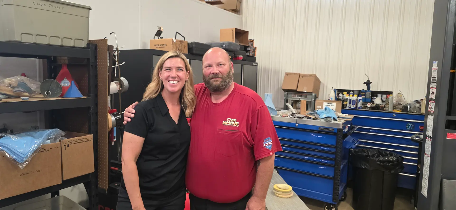 Chad Emerson teaching a detailing class as an IDA Recognized Industry Trainer